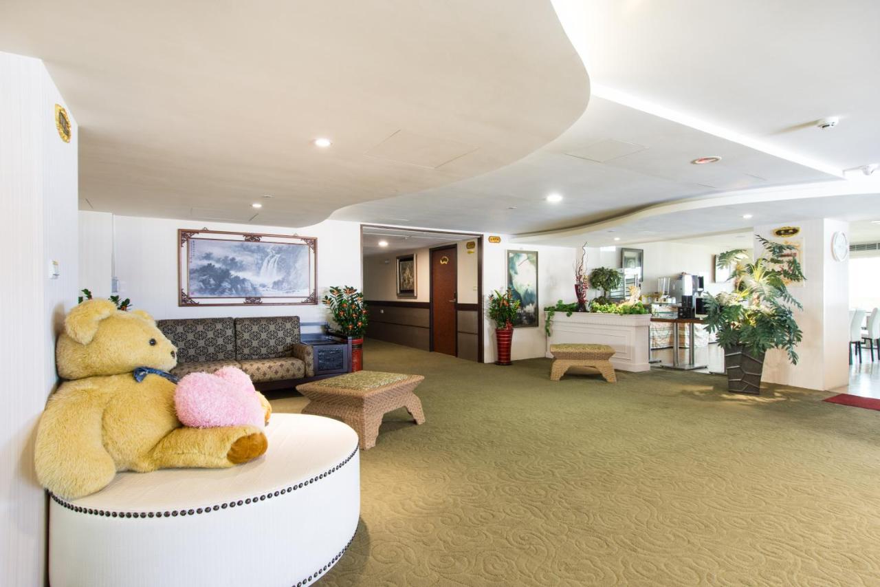 Ching Yeh Hotel Xinfeng Eksteriør billede